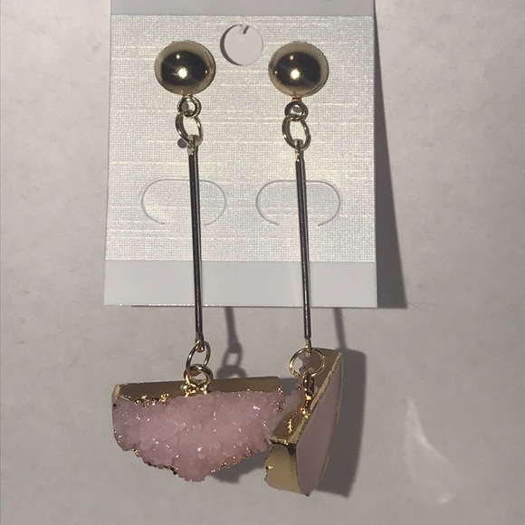 Jewelry - Pink Druzy drop Earrings